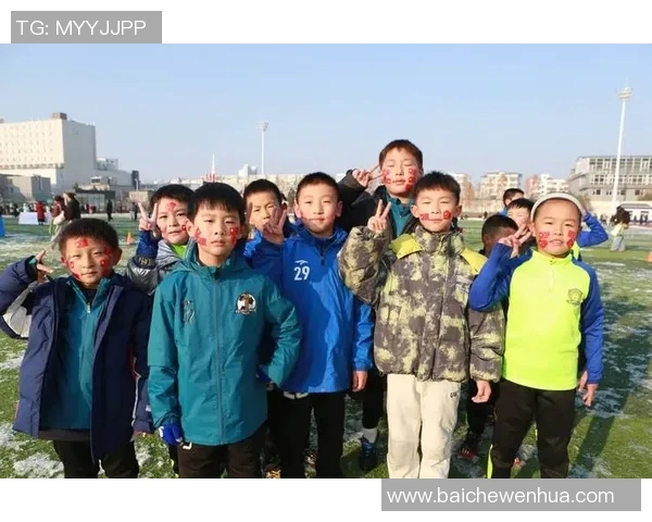 2023慈善赛足球明星齐聚一堂为爱奔跑助力公益事业发展